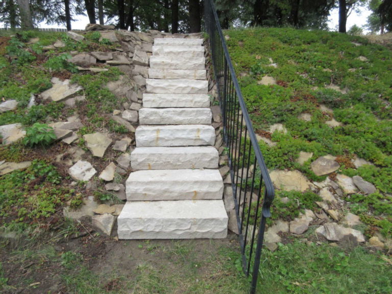 Read more about the article Natural Custom Cut Steps