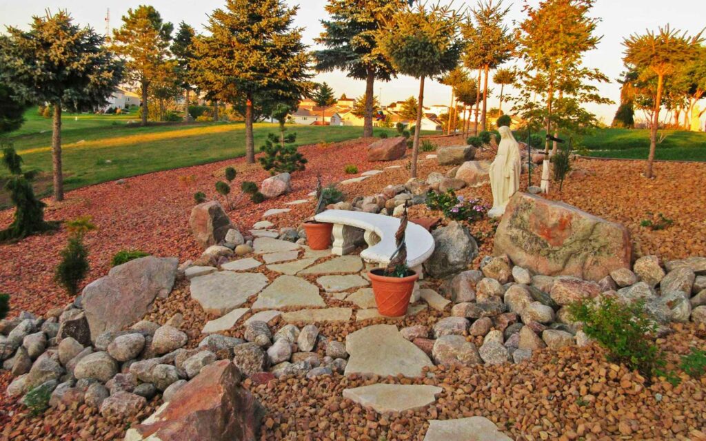 legacy-hero-landscaping-rocks-big-yard-3.jpg